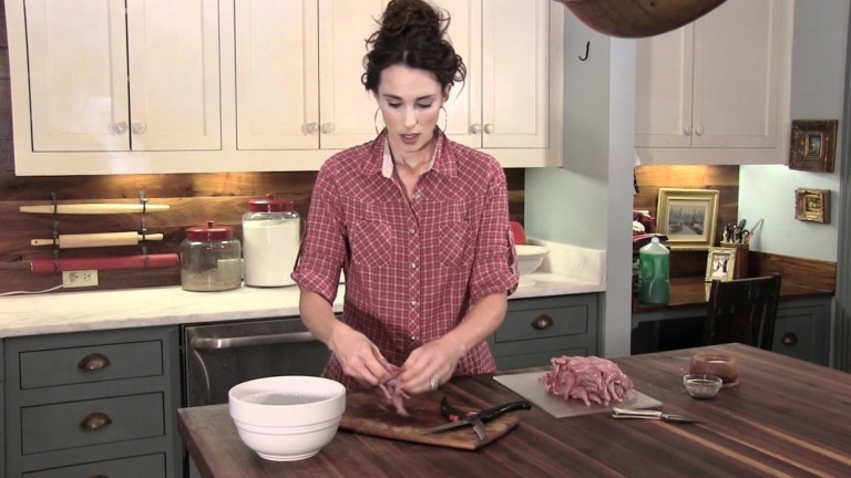 How to Semi-Debone a Quail