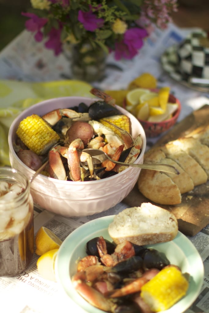 IMG_6367 clam bake is served
