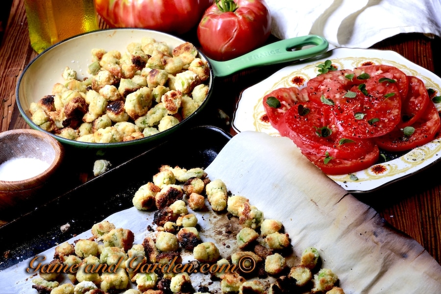 Southern Baked "Fried" Okra is one of my favorite guiltless Southern sides. You get the best of both worlds - healthy and yummy!
