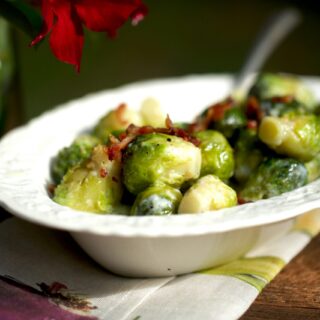 Creamed brussels sprouts side dish