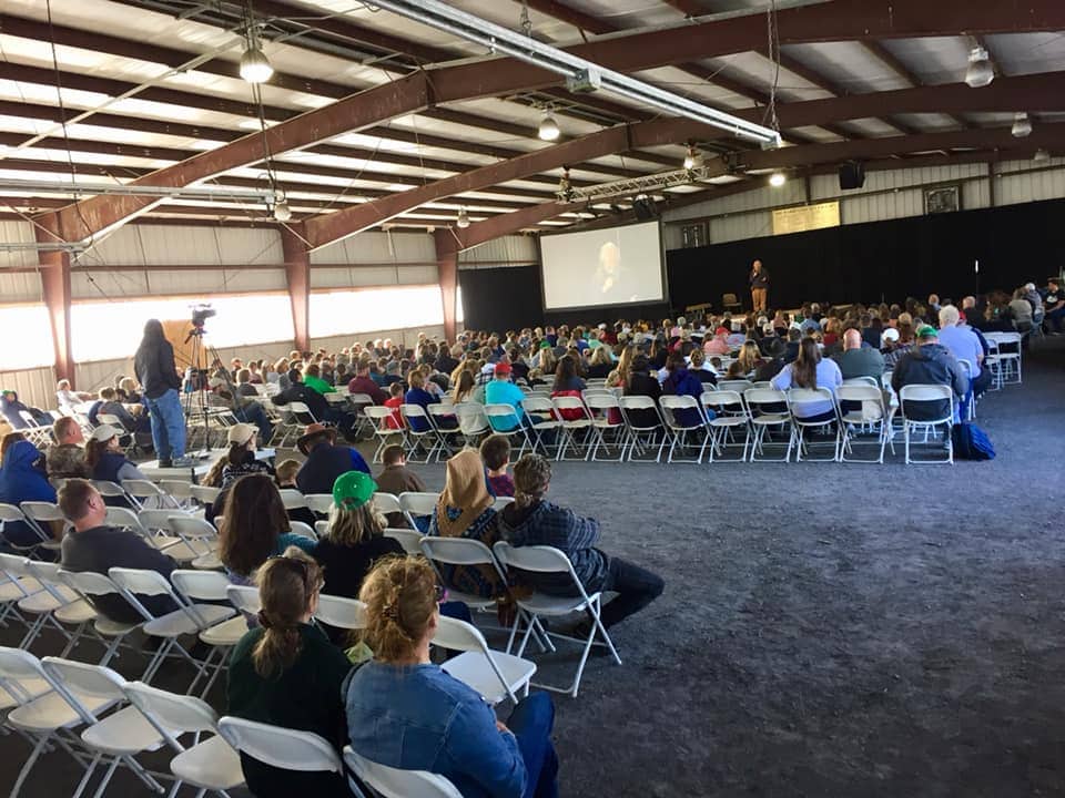 A shot of the crowd during Stacy Lyn's presentation at the Homesteaders of America Conference