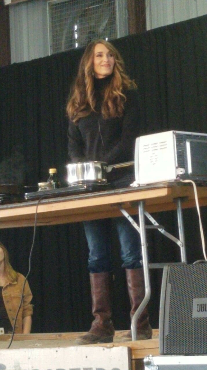 A close-up shot of Stacy Lyn Harris during her presentation at the 2018 Homesteaders of America Conference