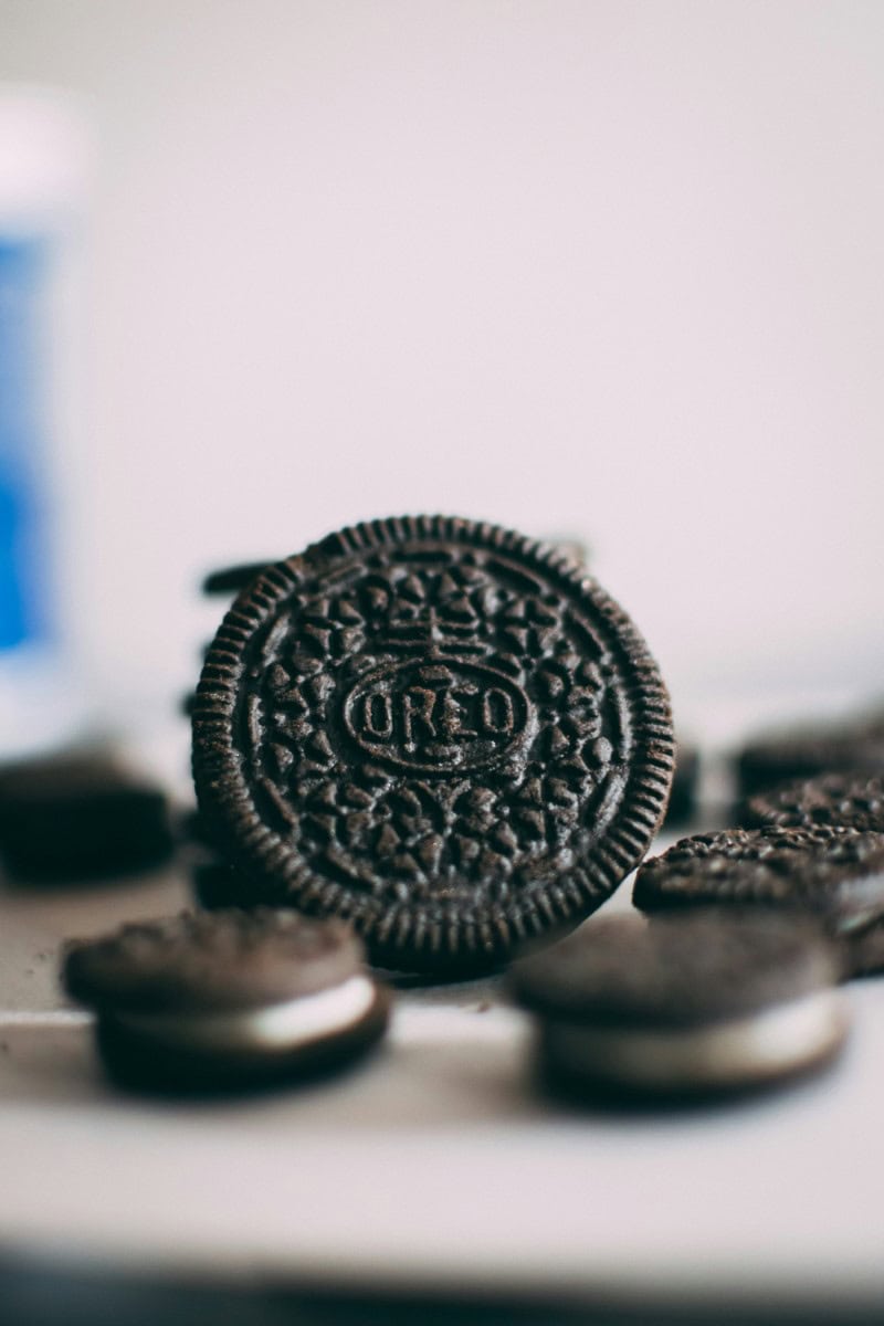 Oreo cookies on counter for cheesecake recipe